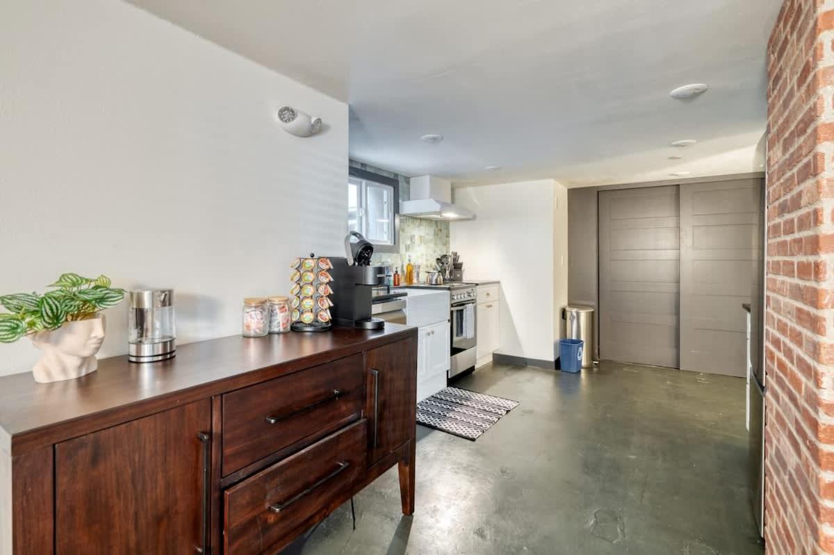 - Luxury Living On Nw 23rd Ave, Walk Score 99 Apartment Portland