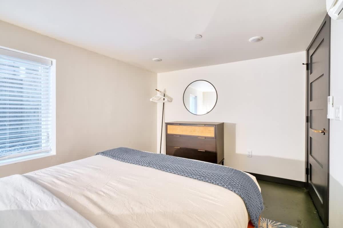 - Luxury Living On Nw 23rd Ave, Walk Score 99